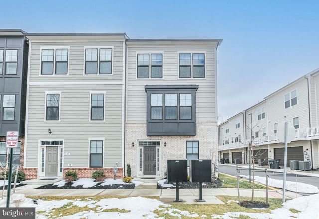 301 WILLIS ST, Fredericksburg, VA 22401