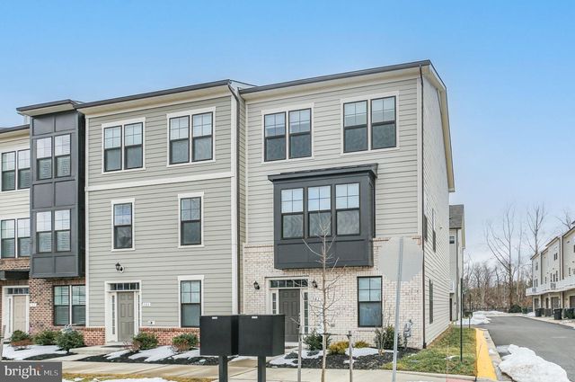 301 WILLIS ST, Fredericksburg, VA 22401