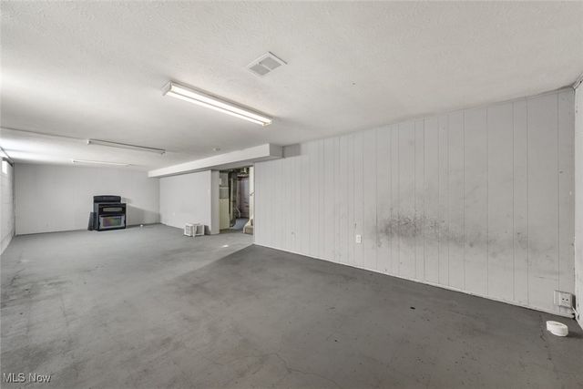 4744 E 176th Street, Cleveland, OH 44128