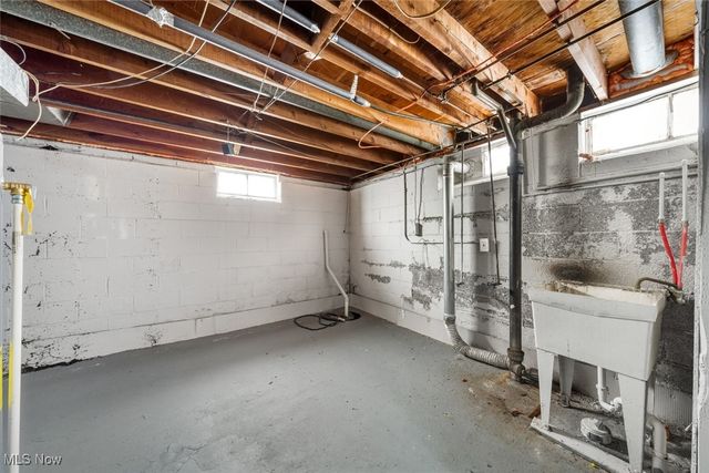 4744 E 176th Street, Cleveland, OH 44128