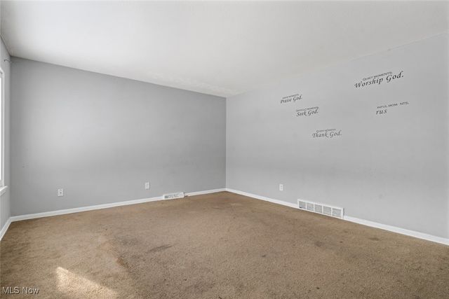 4744 E 176th Street, Cleveland, OH 44128