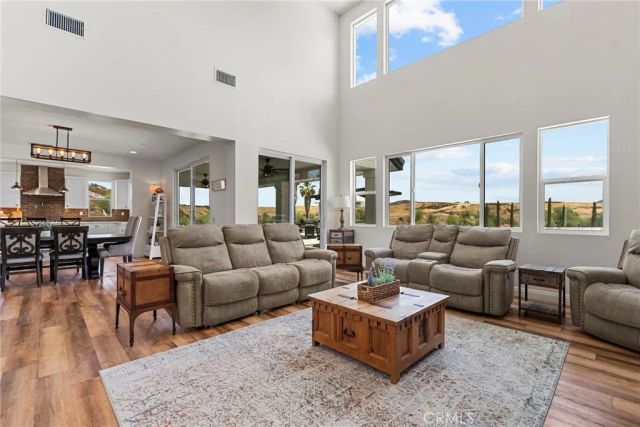 39580 Avenida Arizona, Temecula, CA 92591