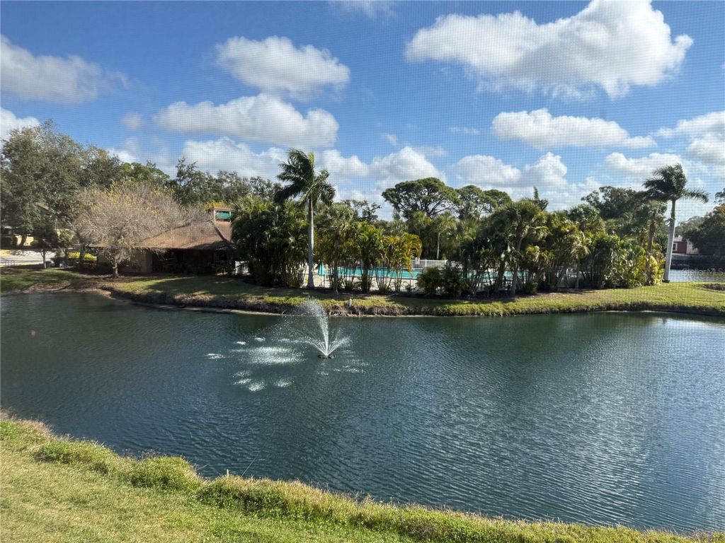 5525 ASHTON LAKE DRIVE 5525, Sarasota, FL 34231