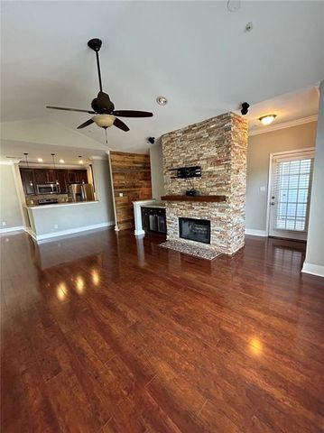 104 Vinings Forest Circle SE, Smyrna, GA 30080