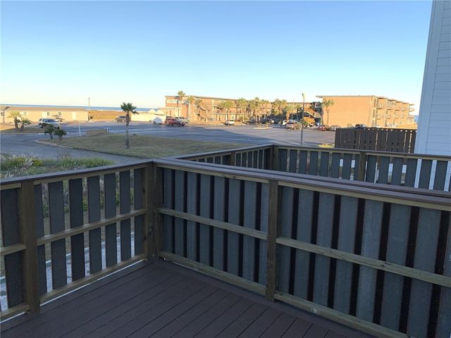 14834 Whitecap Blvd, Corpus Christi, TX 78418