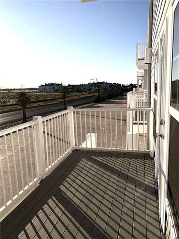 14834 Whitecap Blvd, Corpus Christi, TX 78418