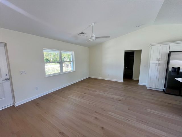 2026 80th Avenue, Vero Beach, FL 32966