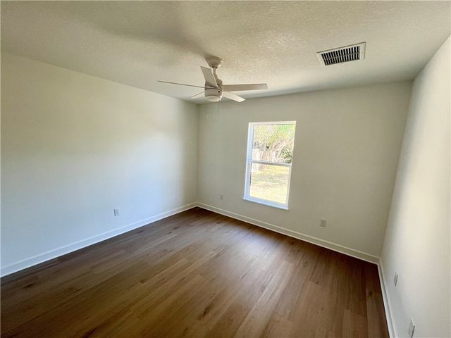 2026 80th Avenue, Vero Beach, FL 32966