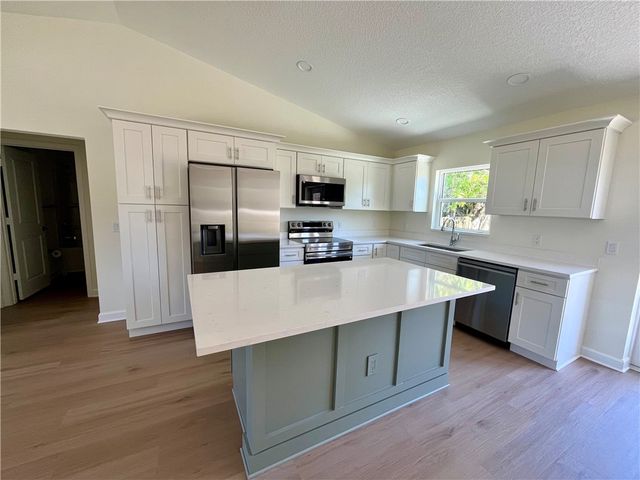 2026 80th Avenue, Vero Beach, FL 32966