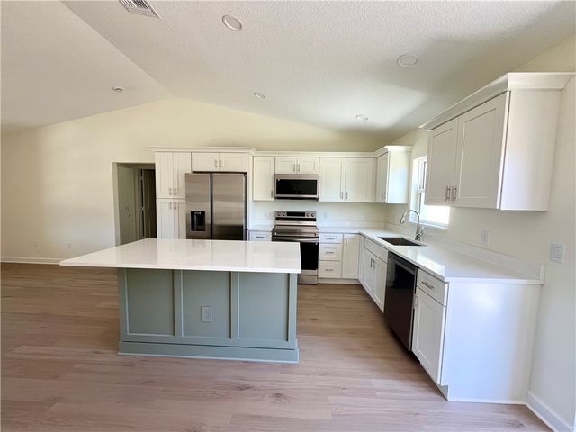 2026 80th Avenue, Vero Beach, FL 32966