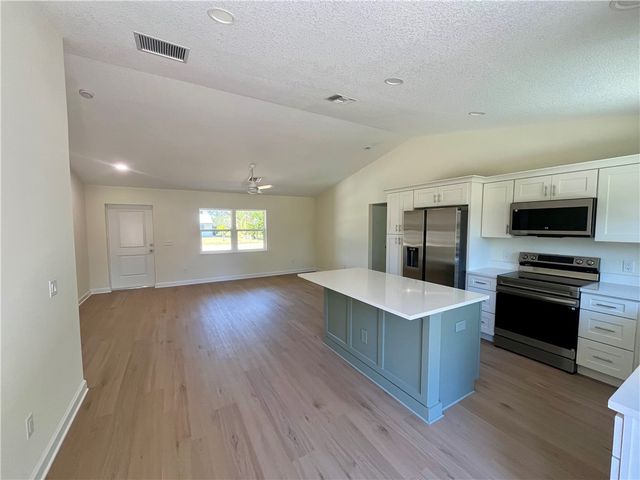 2026 80th Avenue, Vero Beach, FL 32966