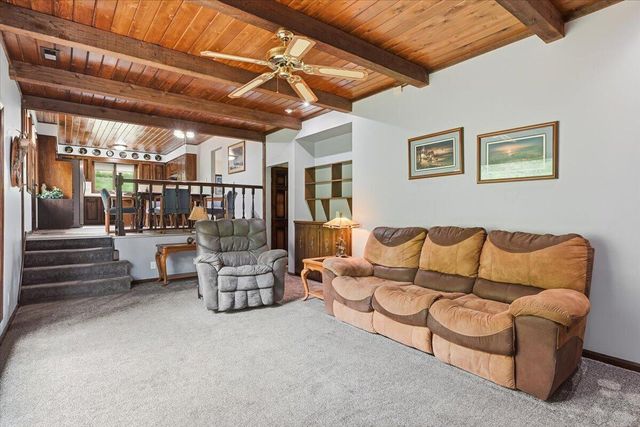 813 COLLEGE Road, Council Bluffs, IA 51503