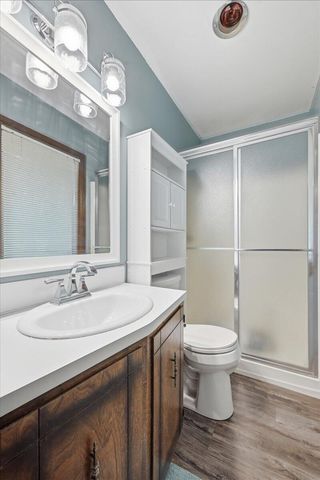 813 COLLEGE Road, Council Bluffs, IA 51503