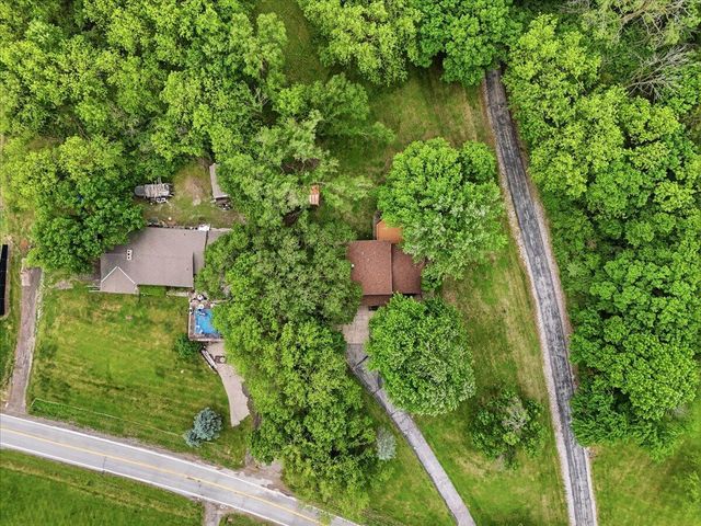813 COLLEGE Road, Council Bluffs, IA 51503