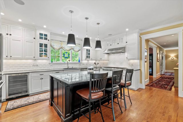 7 Nathan Cutler Drive, Bedford, NH 03110