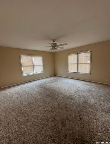 86 Fm 478, Floresville, TX 78114