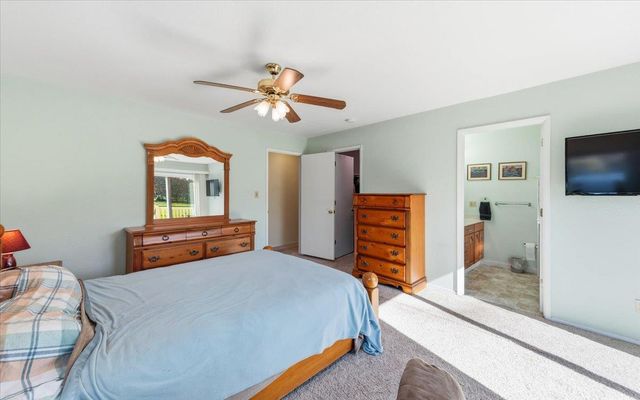 10793 Horton St, Penn Valley, CA 95946