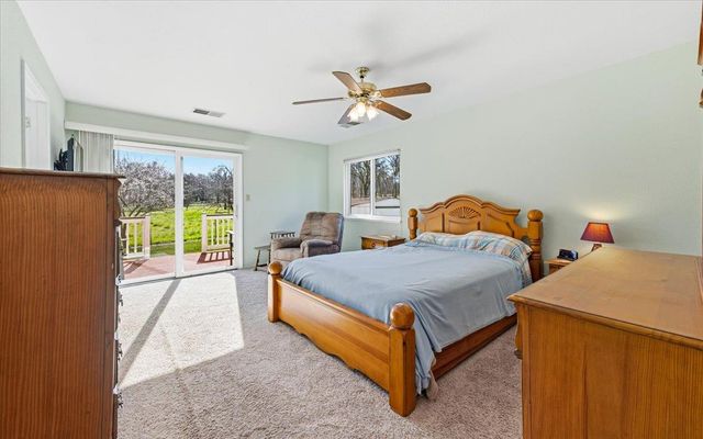 10793 Horton St, Penn Valley, CA 95946