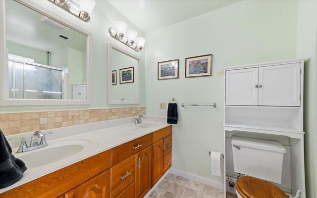 10793 Horton St, Penn Valley, CA 95946