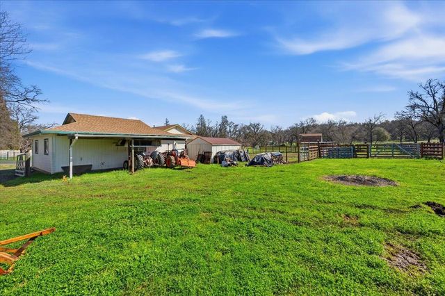 10793 Horton St, Penn Valley, CA 95946
