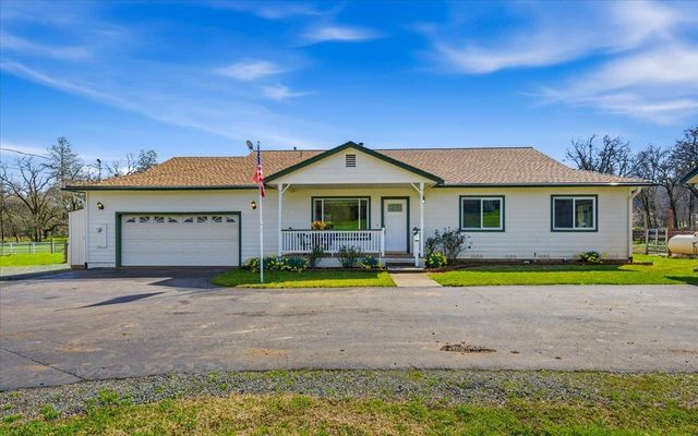 10793 Horton St, Penn Valley, CA 95946