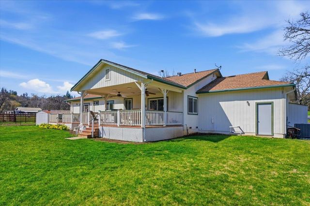 10793 Horton St, Penn Valley, CA 95946