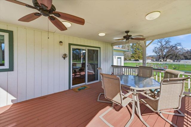 10793 Horton St, Penn Valley, CA 95946
