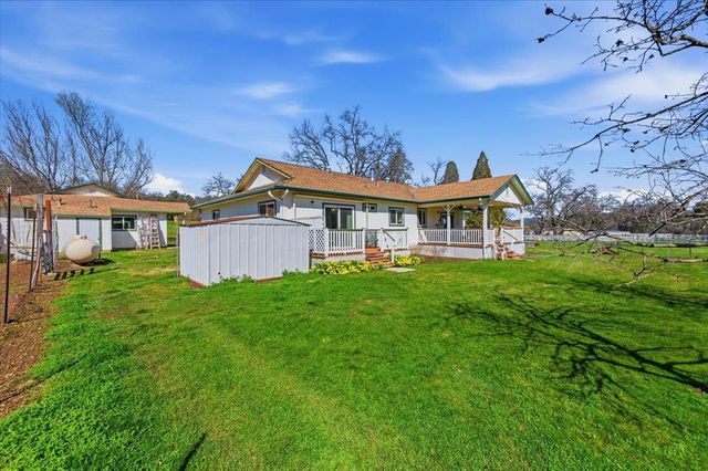 10793 Horton St, Penn Valley, CA 95946