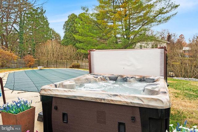 14716 BAUER DR, Rockville, MD 20853