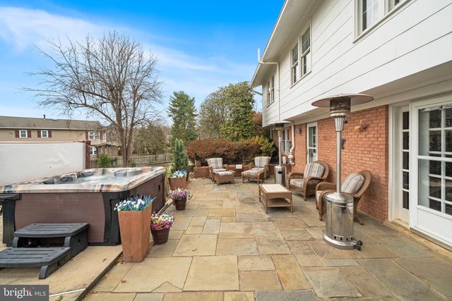 14716 BAUER DR, Rockville, MD 20853