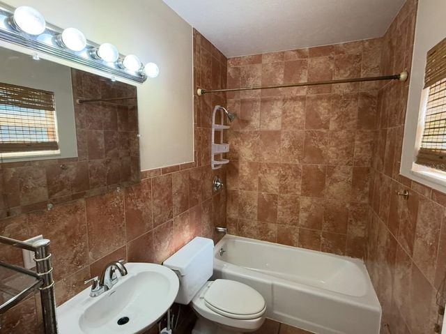 914 HOMEWOOD DRIVE, Brandon, FL 33511