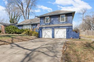 300 E 108th Terrace, Kansas City, MO 64114