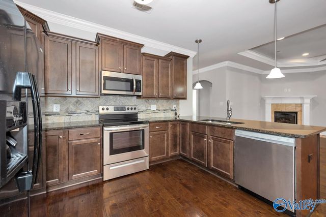 106 Moore Farm Circle NW 106, Huntsville, AL 35806