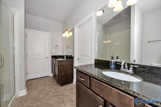 106 Moore Farm Circle NW 106, Huntsville, AL 35806