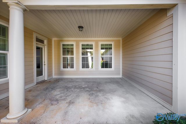 106 Moore Farm Circle NW 106, Huntsville, AL 35806