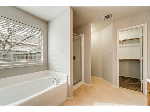 1004 Margaret Drive, Mckinney, TX 75071
