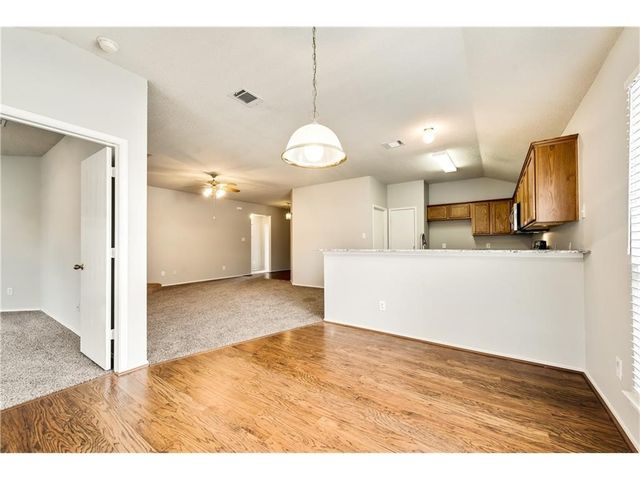 1004 Margaret Drive, Mckinney, TX 75071