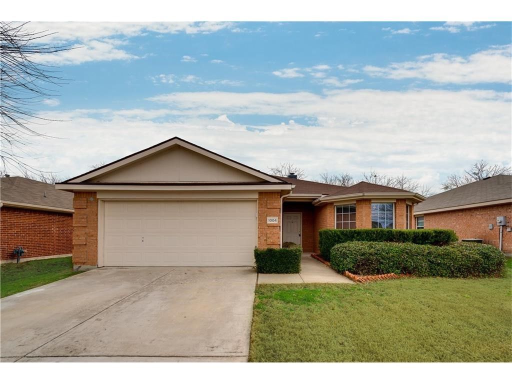 1004 Margaret Drive, Mckinney, TX 75071