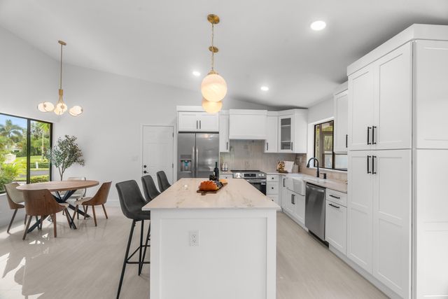 5703 AINSLEY Court, Boynton Beach, FL 33437