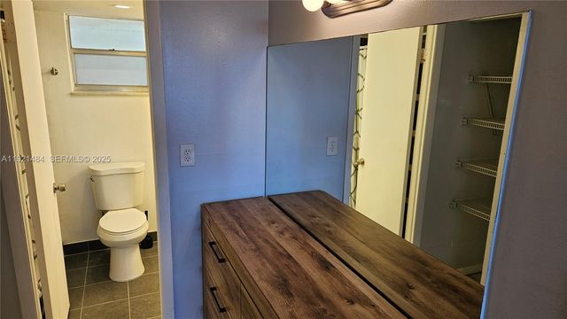 404 NW 68th Ave 409, Plantation, FL 33317