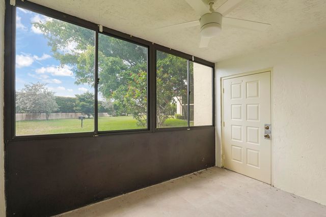 4709 Sable Pine Circle B1, West Palm Beach, FL 33417