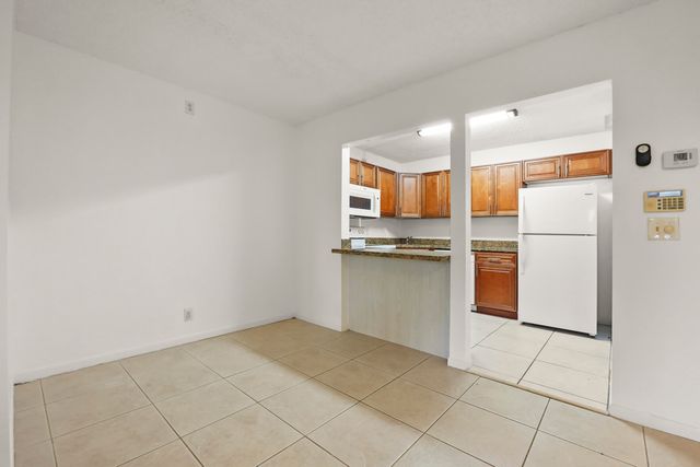 4709 Sable Pine Circle B1, West Palm Beach, FL 33417
