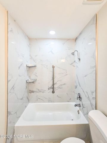 149B Maclura Plz Plaza, Monroe, NJ 08831