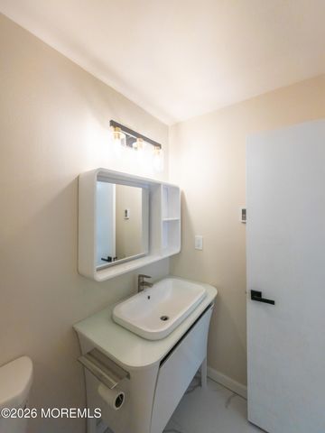 149B Maclura Plz Plaza, Monroe, NJ 08831