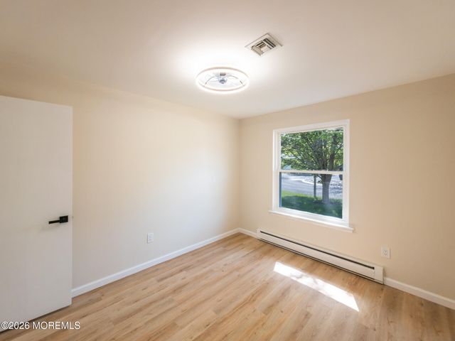 149B Maclura Plz Plaza, Monroe, NJ 08831