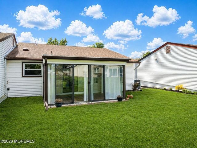 149B Maclura Plz Plaza, Monroe, NJ 08831