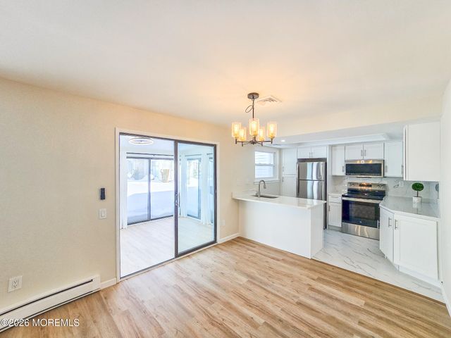 149B Maclura Plz Plaza, Monroe, NJ 08831