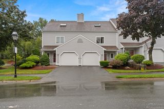 3 Carriage Hill Ln 3, Salem, MA 01970
