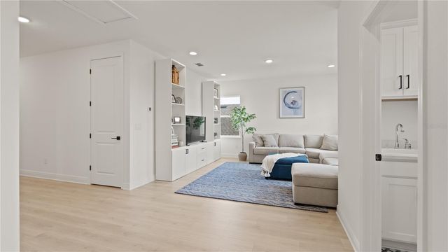 15239 LAKE LAMONIA STREET, Winter Garden, FL 34787