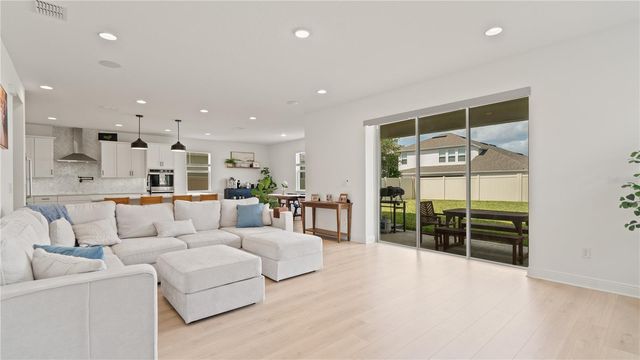 15239 LAKE LAMONIA STREET, Winter Garden, FL 34787